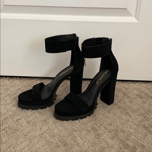NWOT liliana black suede platforms